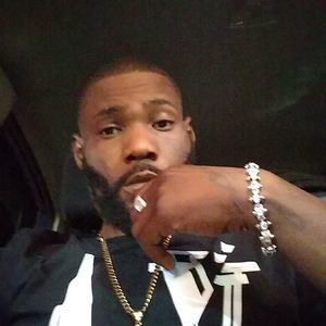 Meet your Posher, Lucky